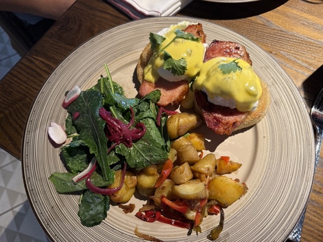 Opciones de desayuno familiar en el Grand Hyatt Scottsdale